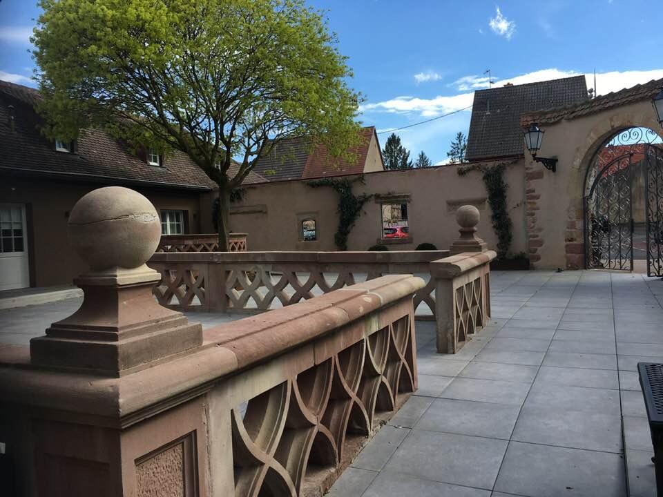 Hotel Restaurant L'Orchidee Ensisheim Exteriör bild