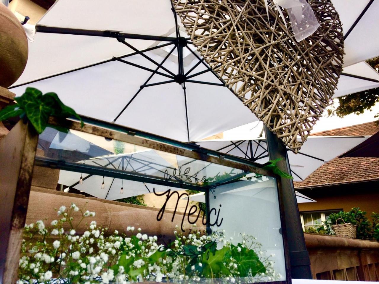 Hotel Restaurant L'Orchidee Ensisheim Exteriör bild